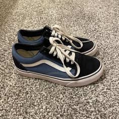 Women’s Size 6.5 Navy Old Skool Vans These Shoes Have Been Treated With Care! In Great Condition. I Just Don’t Wear Them Like I Thought I Would! With A Simple Cleaning They Will Look Brand New. Vans Old Skool Navy, Dark Blue Shoes, Navy Vans, Vans Shoes Women, Vans Old School, Old Skool Vans, Shoes Aesthetic, Vans Blue, Shoes Vans