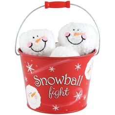 Red tin bucket that says snowball fight with plush snowballs inside. Best Outdoor Christmas Decorations, Dog Toys For Boredom, Indoor Snowballs, Tin Bucket, Dog Toy Ball, Snowman Faces, Indoor Fun, Indoor Play, Toddler Christmas