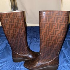 Authentic Fendi Women Rubber Rain Boots Zucca Monogram Logo. Condition Is Pre-Owned. Scuffs In The Inner Part Of Shoes Thats The Only Flaw But Still In Excellent Condition. Designer Waterproof Boots With Round Toe, Brown Rain Boots, Fendi Fur, Fendi Boots, Fendi Women, Fur Snow Boots, Mcm Bags, Womens Rain Boots, Fur Lined Boots