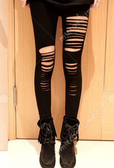 Emo Leggings Outfit, Ripped Leggings Diy, Ripped Leggings Outfit, Scene Leggings, Diy Emo Clothes, Character Planning, Emo Pants, Goth Leggings, Gothic Streetwear