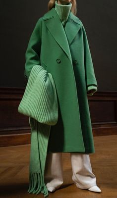 Fall 2024 Fashion, 2024 Fashion Trends, Christian Wijnants, Moda Vintage, 2024 Fashion, Mode Inspiration, Fall 2024, Trendy Colors, Mode Fashion