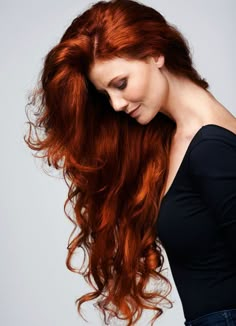 Redhead Hair Color, Ginger Hair Dyed, Vibrant Red Hair, Red Hair Inspo, Red Haired Beauty, Ginger Hair Color, Henna Hair, Bright Red Hair, Beautiful Red Hair