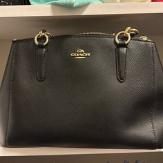 Beautiful Coach Bag Still In Amazing Condition Leather Is Pebbled And No Scratches Black Coach Bag, Bags Black, Coach Bag, Coach Bags, Bag Lady, Leather, Women Shopping, Color, Black