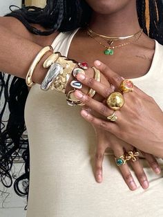 #blackwomensfashion #maximalism #jewelry #gold #silver Gold Jewelry Maximalist, Maximalistic Jewelry, Gold Maximalist Jewelry, Silver Accessories Aesthetic, Gold Jewelry Black Women, Jewelry Making Aesthetic, Jewelry Black Women, Maximalism Jewelry, Jewelry Maximalist