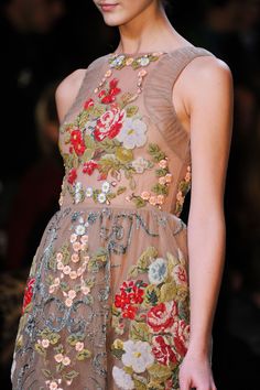 Valentino F/W 12 A Dress, Moda Fashion, Passion For Fashion, Pretty Dresses, Beautiful Outfits