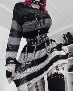 #goth #emo #grunge #killstar #gothgirl #gothoutfit Goth Sweater Outfit, Girly Emo, Killstar Outfit, Goth Women Outfits, Soft Emo, Gothic Outfits Casual, Goth Sweater, Emo Look, Cute Edgy Outfits