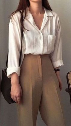 Classy Work Outfits, Stylish Work Outfits, Brown Pants, Looks Chic, 가을 패션, Mode Vintage, Business Casual Outfits, Casual Style Outfits, Mode Inspiration