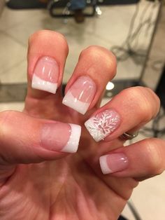 Lsu Nails, Winter Nails French Tip, Nail Designs Ombre, Fingernail Ideas, Xmas Nail, Neat Nails, Natural Ombre, Ombre Nail, Christmas Gel Nails