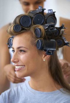 Roller Set Hairstyles, Diy Hair Rollers, Big Hair Rollers, Heated Rollers, Roller Curls, Velcro Rollers