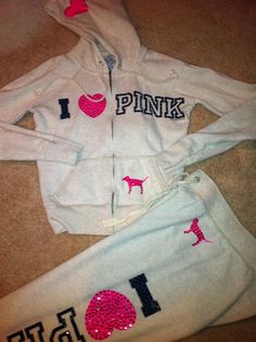 VICTORIA SECRET PINK Bling Hoodie Sweat Pants SET Victoria Secret Pink 2000s, Vs Pink Y2k, Victoria Secret Pink Outfits, Vs Pink Clothes, Love Pink Victoria Secret, Love Pink Clothes, Bling Hoodie, Pink Outfits Victoria Secret, I Love Pink