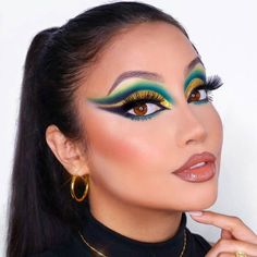 Beautiful green and gold cut crease makeup with glossy nude lips by @nicollechangc using the Carnival II palette by @bperfectcosmetics and the Lipgloss in Princess by @ubeautyperu Tag someone who would like this makeup If you recreate this makeup or you have any makeup that you want to show us tag us in your post or story and we will repost your makeups! En Español Hermoso maquillaje de corte de cuenca en verde y dorado con labios nude brillantes hecho por @nicollechangc usando la paleta Gold Cut Crease Makeup, Egyptian Eyes, Egyptian Eye Makeup, Gold Cut Crease, Crease Makeup, Egyptian Eye, Cut Crease Makeup