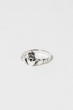 Claddagh Ring Relationship Rings, Claddagh Engagement Ring, 25th Bday, Irish Ring, Bday List, Silver Claddagh Ring, Irish Ring Claddagh, Irish Rings, Unique Symbols