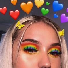 Makeup Bibir, Kylie Jenner Makeup Look, Rosa Make-up, Soft Make-up, Fire Makeup, Vintage Makeup Looks, Kendall Jenner Makeup, Halloween Make-up Looks, Rainbow Eyeshadow