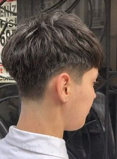 Pixie Cut Men, Mens Haircuts Thick Hair, Gents Hair Style, Taper Fade Haircut, Wavy Hair Men