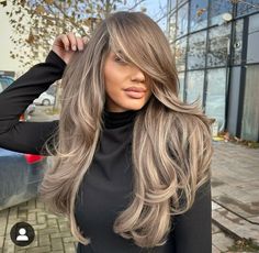 Blonde Hair With Bangs, Brown Hair Balayage, Dark Blonde Hair, Hair Balayage, Light Hair Color