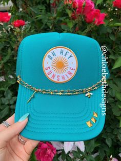 Hat chains are removable with clasps on each end. They can be bought separate or with the hat. Please allow up to 2 weeks for this hat to ship as this is a pre-order item.  $10-$12 chain options do not include hats.  $40-$50 bling hat options do include trucker hat and bling as pictured.  For clarification when purchasing: If you purchase one of the hat chain options, this is individual hat chains and does not include the trucker hat. If you purchase the bling hat option, this option includes th Beach Trucker Hat, Diy Trucker Hat Ideas, Trucker Hats With Patches, Neon Cowgirl, Chains Cross, Hat Chain, Hey Sunshine, Bling Hat, Hippie Hat