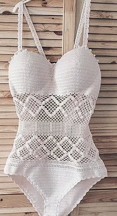 Crochet Swimsuits Pattern, Lingerie Crochet, Crochet Lingerie, Lacey Chabert, Crochet Bathing Suits, Pull Crochet, Crochet Swim, Swimsuit Pattern