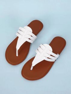 Slippers For Girls Flats, Female Slippers And Sandals, Female Leather Slippers Design, Ladies Sandals Flat Simple, Female Slippers Design, Handmade Slippers For Ladies, Female Slippers, Casual Shoes Women Sneakers