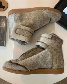 Margiela Future, Yeezus Tour, Margiela Replica, Shoes Outfit Fashion, Aesthetic Moodboard, Fur Shoes, Future Outfit