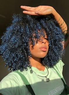 Blue Curly Hair, Cabello Afro Natural, Long Hair Tips, Color Inspo, Colored Hair, Grunge Hair