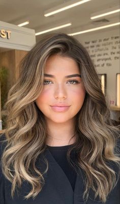 Blond Hair For Brunettes With Brown Eyes, Brunette With Champagne Highlights, Fair Skin Highlights Hair, Green Eyes Cool Skin Hair Color, Bronde Balayage Green Eyes, Balayage Hair For Fair Skin, Bright Light Brown Hair, Level 6 Brown Hair With Balayage, Best Hair Color For Light Olive Skin