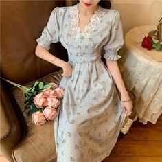 Sleepwear Fashion, Pakistani Dresses Casual, Girls Frock Design, Fashion Drawing Dresses, Modesty Fashion, Fashion Tops Blouse, Fashionista Clothes, Stylish Dresses For Girls