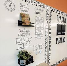 Classroom Fridge, House Room Design, Classroom Decoration Ideas, Classroom Whiteboard, Teaching Classroom Decor, Elementary Classroom Themes, Middle School Classroom Decor, Classroom Organization Elementary, Teachers Room