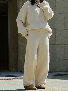 Effortless Comfort: Relaxed Wide-Leg Solid Color Pants Comfy Knit Pants, Elegant Lounge Outfit, Knit Loose Pants, Loose Comfy Outfit, Loose Comfortable Clothing, Beige Knit Pants For Fall, Comfy Wear, Fall Knit Beige Pants, Relax Clothes