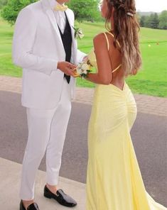 A-Line Prom Dress V فساتين سهرة رسمية الرقبة Prom Dresses Shiny, Mermaid Yellow, Prom Dresses Backless, Yellow Prom Dresses, Yellow Mermaid, Evening Formal Dresses, Yellow Prom, Mermaid Prom Dresses Lace, Dresses Yellow