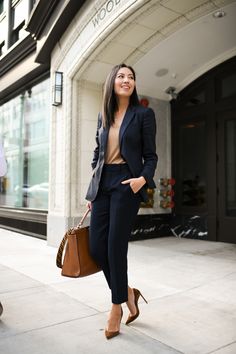 Career Outfits, Lawyer Fashion, Lawyer Outfit, Professional Attire, Business Outfit, Mode Inspo, Work Outfits Women