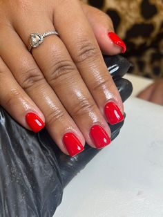 Red Acrylic Overlay Nails, Short Red Sns Nails, Elegant Short Acrylic Nails, Red Tip Square Nails, Red Gel Nails Square, Short Classy Red Nails, Red Short Nails Square, Short Red Gel Nail Designs