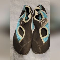 Nwot Body Glove Swim Shoes. I'm A Size 8 Shoe, And These Were Too Big For Me. Swim Shoes, Body Glove, Black Blue, Blue Black, Gloves, Women Shoes, Women Shopping, Blue, Quick Saves