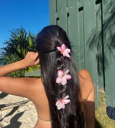 Island Hairstyles, Flowers In Her Hair, Island Girl