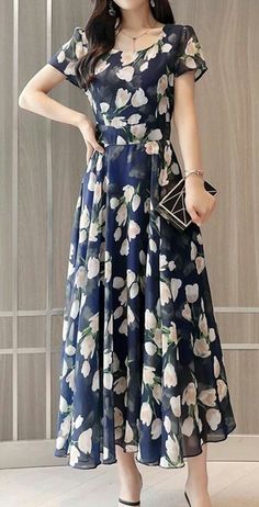 Blue Chiffon Maxi Dress, Maxi Frocks, Long Frock, Frock For Women, Frock Dress, Long Dress Design, Linen Summer, Chiffon Dress Long, Long Frocks