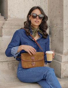 Parisian Chic Style Fall, Parisian Chic Style, Style Inspiration Casual, Double Denim, Shoe Inspiration, Summer 24, Women's Casual Style, Spring Wardrobe, Outfits Women