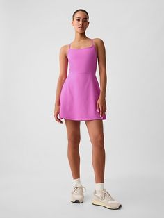 Gap Sporty Dress Outfit, Pink Athletic Outfit, Exercise Dress, College Clothes, Athletic Dresses, Workout Dress, Sporty Dress, Athletic Dress, Pink Lilac