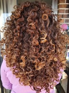 Curly Hair Photos, Blonde Curly Hair, Colored Curly Hair, Beautiful Curly Hair, Long Hair Updo, Curly Hair Inspiration, Hair Photo, Long Curly Hair