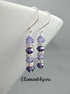 Jewellery Homemade, Punjabi Jewellery, Bridesmaid Earrings Gift, Purple Wedding Jewelry, Jewellery Organizer, Jewellery Shops, Purple Jewelry, Earrings Bridesmaid, Earrings Purple