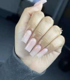 Long Nails White, Tapered Square Nails, Classy Acrylic Nails, Nails White, White Ombre