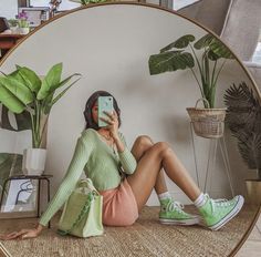 Mode Pastel, Foto Tips, Smart Casual Outfit, Green Outfit, Winter Trends, 가을 패션, Colourful Outfits, Mode Vintage, Soft Girl