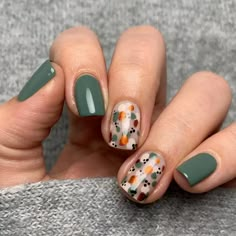 Winter Manicures: 53 Stylish Nail Ideas To Kick In The Freeze - MorningKo Nails Ideas 2022, Short Nails 2022, 2022 Image, Short Nails Ideas, Short Nail Manicure, Winter Manicure, Nails 2022, Shellac Nails