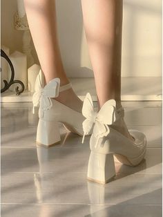 Lolita Outfit, Lolita Outfits, Stunning Shoes, Glitter Heels, Cosplay Shoes