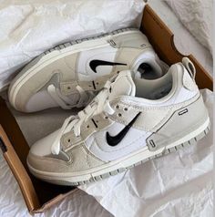 Dunk Low Disrupt 2 Pale Ivory Black – Universe Kickz Disrupt 2 Pale Ivory, Nike Dunk Low Disrupt 2, Nike Dunk Low Disrupt, Trendy Shoes Sneakers, Pretty Shoes Sneakers, All Nike Shoes, Shoes Trendy, Shoe Wishlist