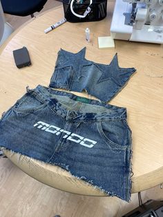 Creative Jeans Ideas Diy Fashion, Festival Outfits Denim, Clothing Design Ideas, Star Corset, Corset Mini Skirt, Edgy Summer Outfits, Edgy Summer, Denim Diy Clothes, Ropa Upcycling