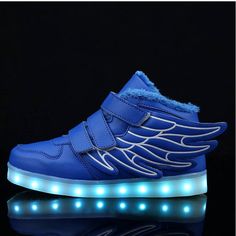 Kids 4.5 = Womens 6 Light Up Sketchers, Lightning Shoes, Flash Sentry, Light Up Sneakers, Blue Lightning, Light Up Shoes, Cyberpunk Fashion, Blue Wings, Rave Festival