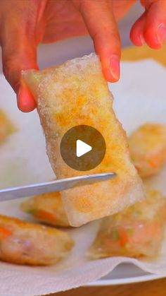 CiCi Li on Instagram: "Rice Paper Crispy Shrimp Dumplings 
#dumplings #potstickers #crispy #happychinesenewyear #ricepaper #chinesefood #asianfood #cicili 
Written Recipe: https://cicili.tv/crispy-shrimp-dumplings-recipe/"