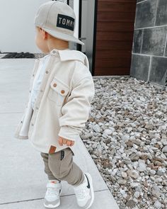 Toddler Boys Winter Outfits, Toddler Boys Outfit Ideas, One Year Old Boy Outfits, Boy Spring Outfits, Baby Boy Style Outfits, Fall Boy Outfits, Cool Baby Boy Outfits, Baby Boy Fits