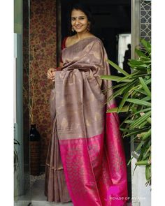 Light Weight Pattu Sarees Latest, Kanjipuram Silk Sarees, Kanjipuram Saree, Saree Colours, Kerala Wedding Saree, House Of Ayana, Jute Silk Saree, South Indian Bride Saree, Sari Shop