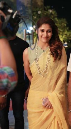 Nayanthara Nayanthara Saree Blouses, Lenin Saree Blouse Designs Latest, Linen Saree Blouse Designs, Saree Jackets, Simple Sarees