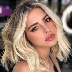 Easy Makeup, Trending Haircuts, Haircuts For Long Hair, Summer Makeup, Blonde Balayage